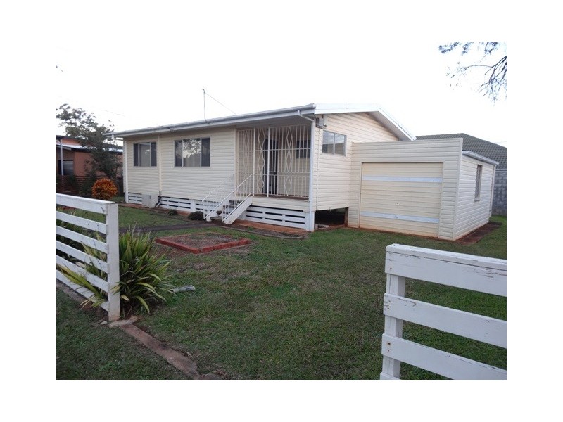 81 Arthur Street, Woody Point QLD 4019