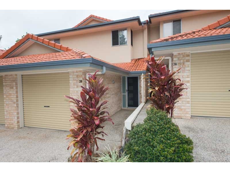 70 Netherton Street, Nambour QLD 4560