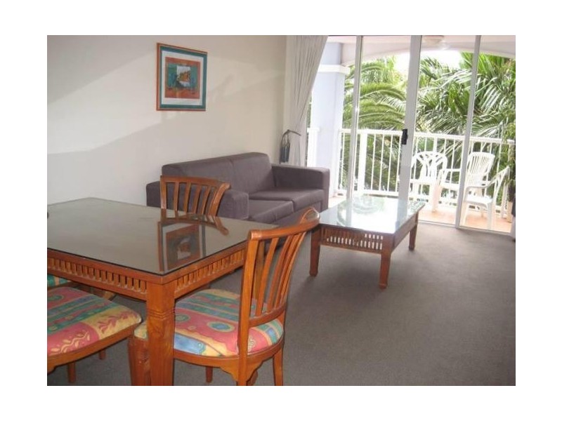 3026/2633 Gold Coast Highway, Broadbeach QLD 4218