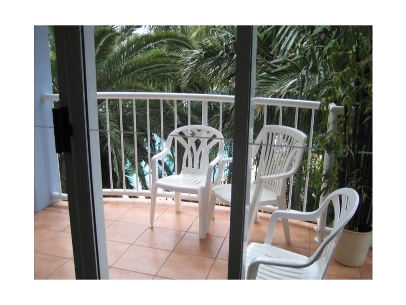 3026/2633 Gold Coast Highway, Broadbeach QLD 4218