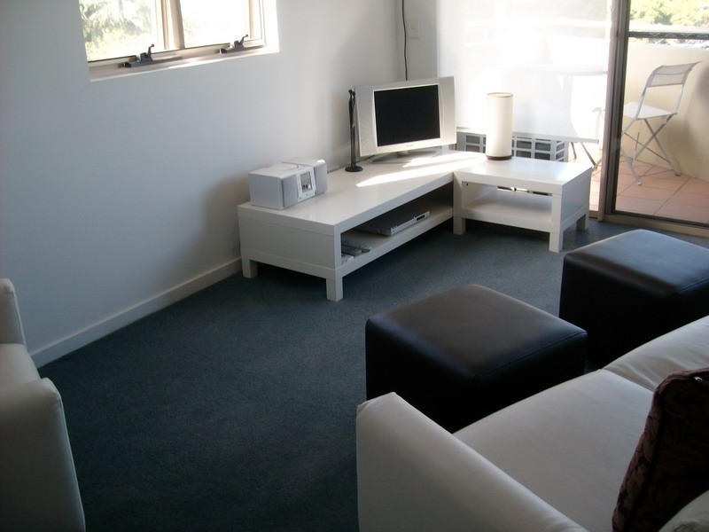 27/32-38 Newstead Terrace., Newstead QLD 4006