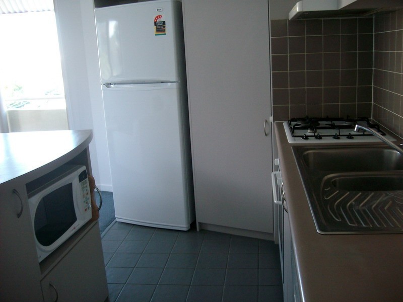 27/32-38 Newstead Terrace., Newstead QLD 4006