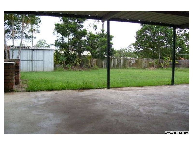 18 Halfmoon Street, Browns Plains QLD 4118