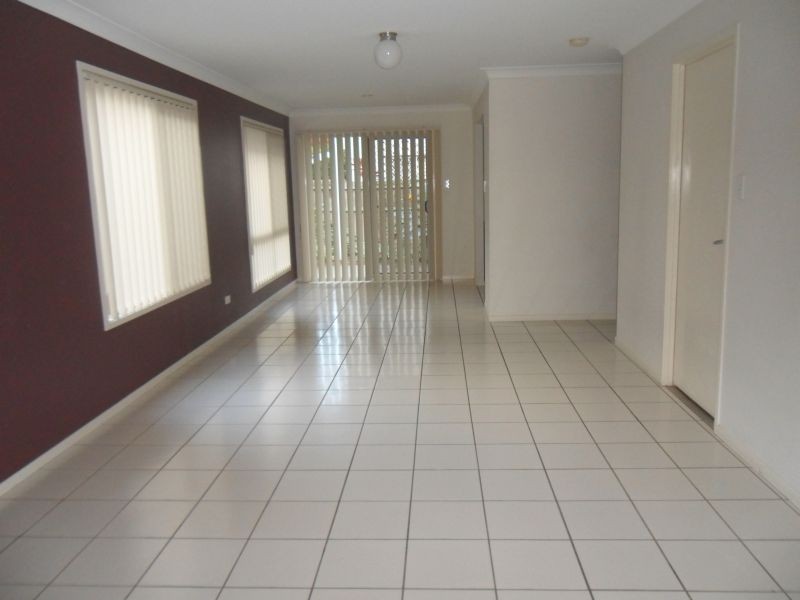 83 Dibar Street, Wynnum QLD 4178