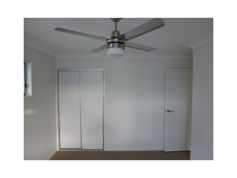 86 Carselgrove Ave, Fitzgibbon QLD 4018