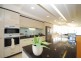 98 Thorn St, Kangaroo Point QLD 4169