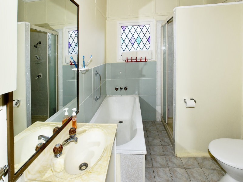 226 Prince Edward Parade, Scarborough QLD 4020