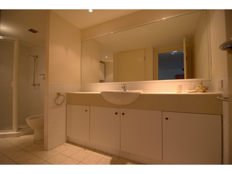 45 Deakin Street, Kangaroo Point QLD 4169