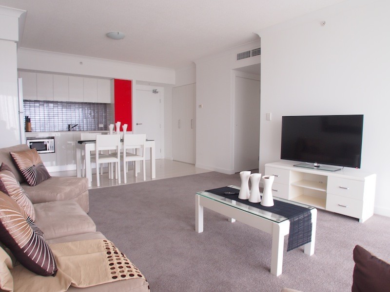 9 Lawson Street, Southport QLD 4215