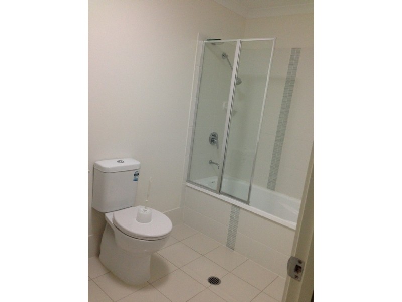 2 Photinia Cres, Mountain Creek QLD 4557