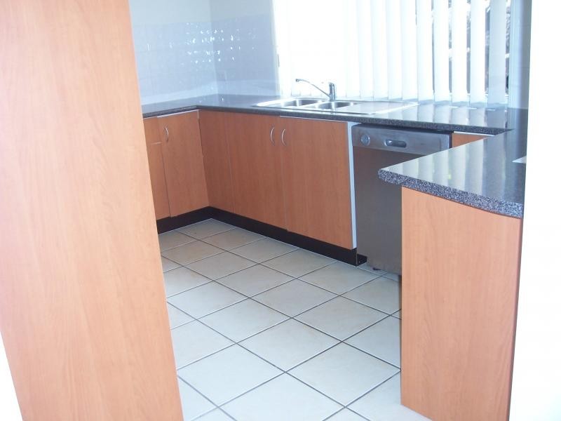 16/44 McLaren Rd, Nerang QLD 4211