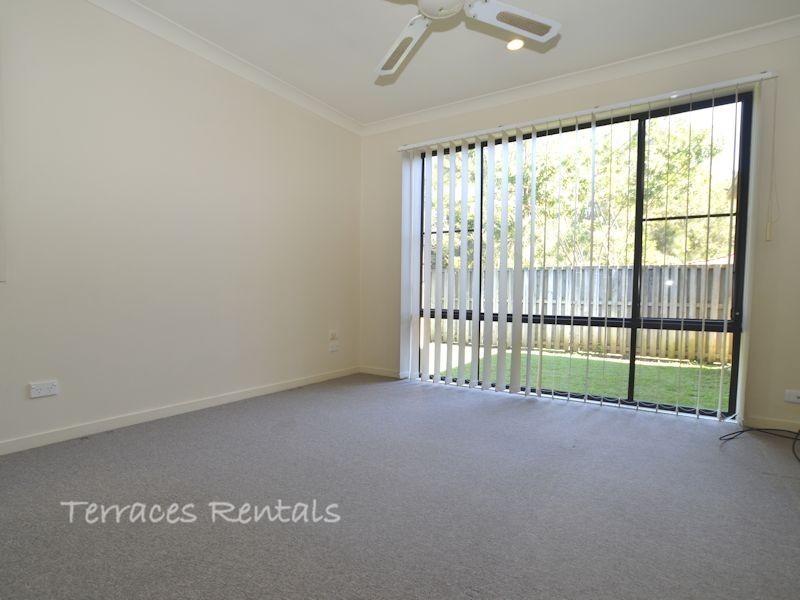 1C/24 Amsonia Court,, Arundel QLD 4214
