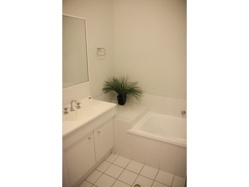 6 Crestridge Crescent, Oxenford QLD 4210