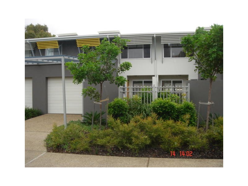 10/68 Pulgul Street, Urangan QLD 4655