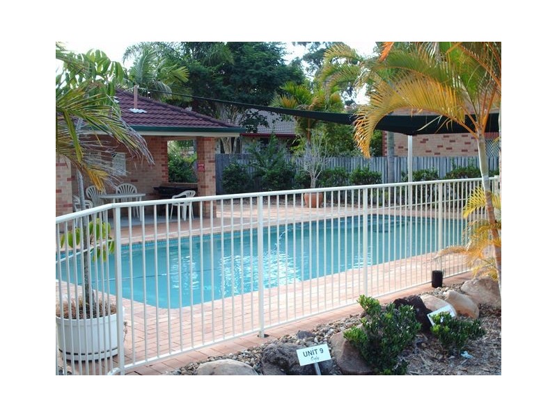 12/2 Brown Street, Labrador QLD 4215