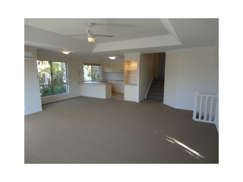 4/15 Fortuna Place,, Parkwood QLD 4214