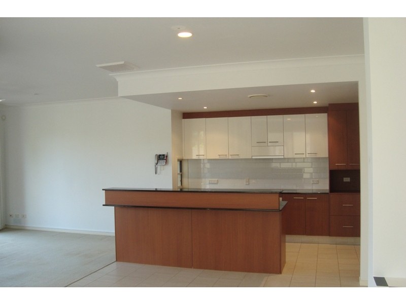 185/5 Easthill Drive,, Robina QLD 4226