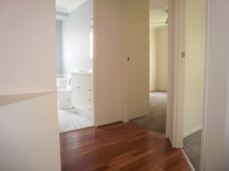 272 Oxley Drive, Runaway Bay QLD 4216