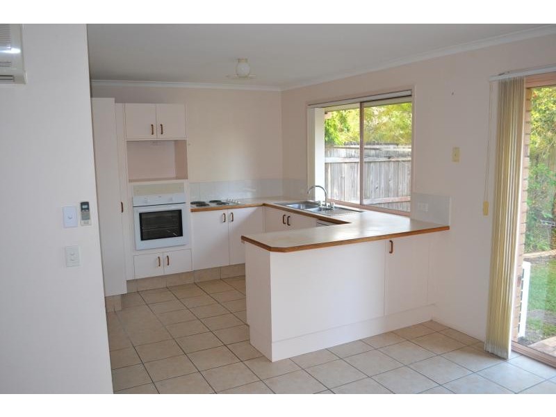 136-138 Hansford Rd, Coombabah QLD 4216