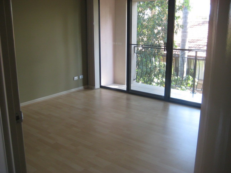 16/7 Elliott St, Surfers Paradise QLD 4217