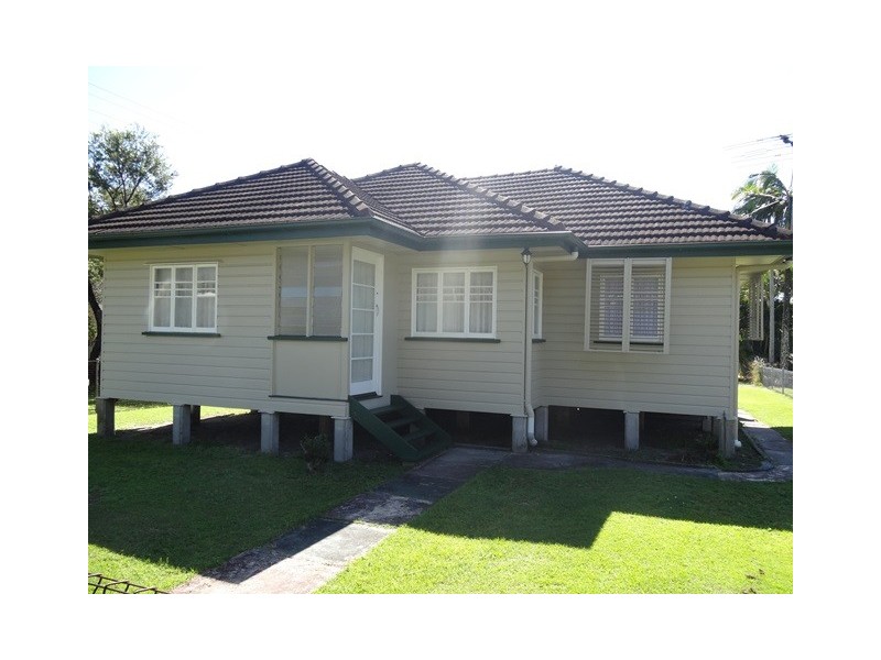12 Mary Street, Redcliffe QLD 4020
