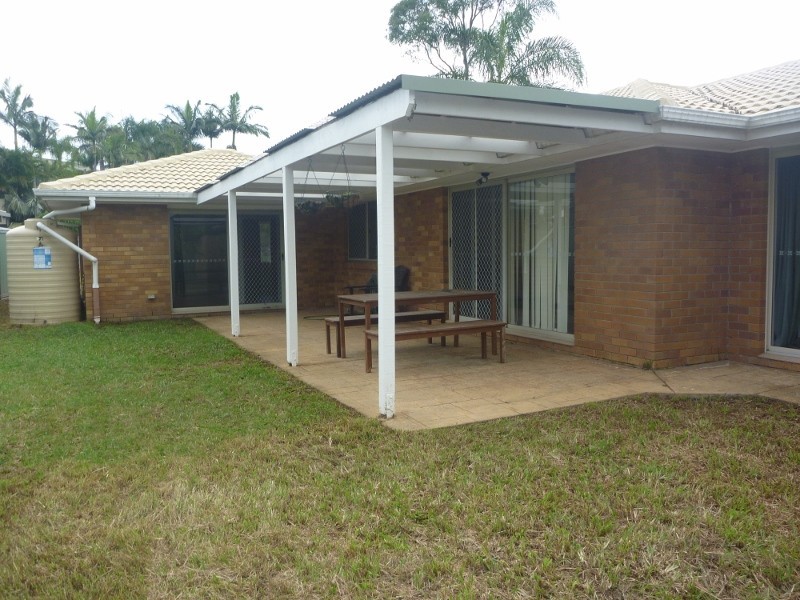 Parkwood QLD 4214