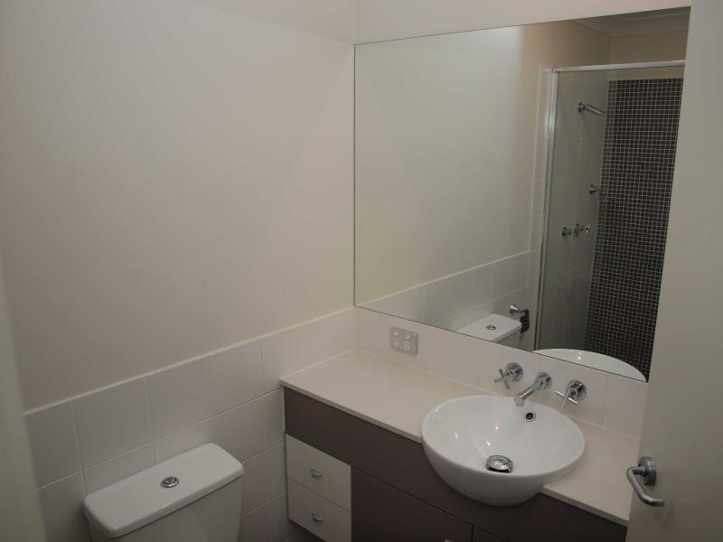 76/19 Carina Peak Drive, Varsity Lakes QLD 4227