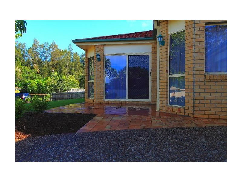 1 Poeppel Place, Helensvale QLD 4212