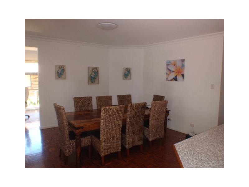 1 Poeppel Place, Helensvale QLD 4212