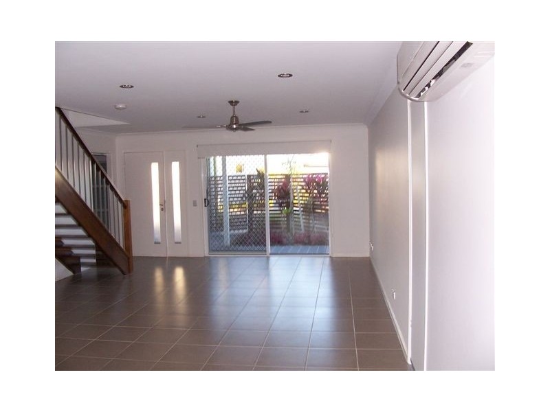 110 Tours Way, Burleigh Waters QLD 4220