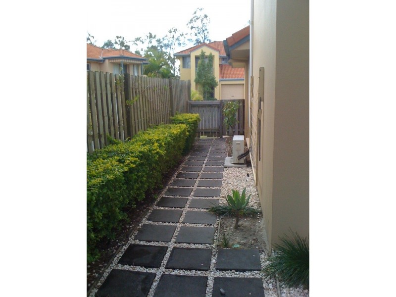 A/191 Greenacre Drive, Arundel QLD 4214