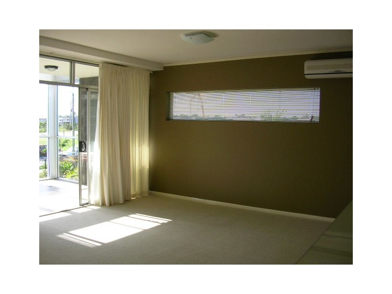 01/43 Love Street, Bulimba QLD 4171