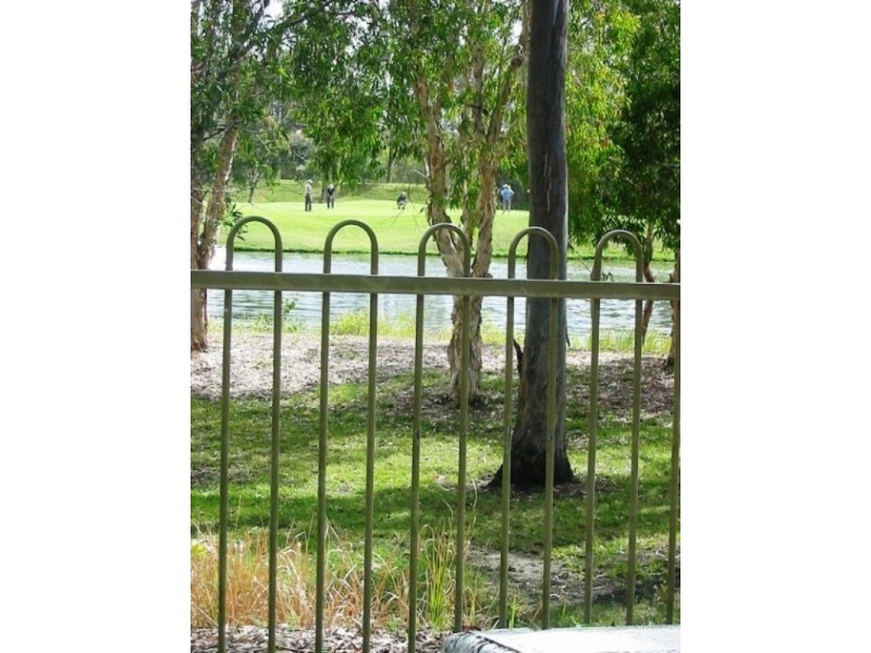 30 DALLOWAY COURT, Arundel QLD 4214