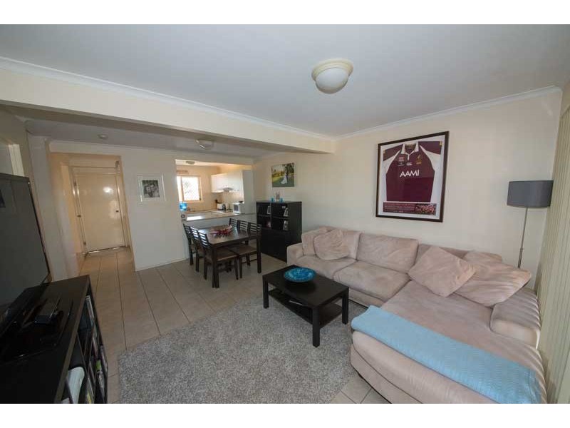 34/116 Meadowlands Road, Carina QLD 4152