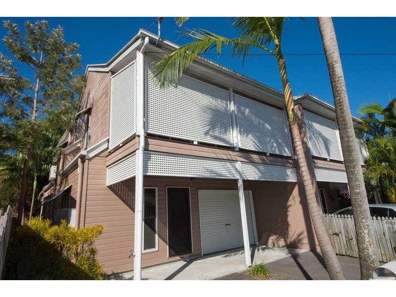 28 ELLIOTT STREET, Kangaroo Point QLD 4169