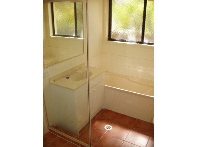 4/104 Serafina Drive, Helensvale QLD 4212