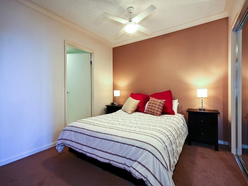 21 Patrick Lane, Toowong QLD 4066