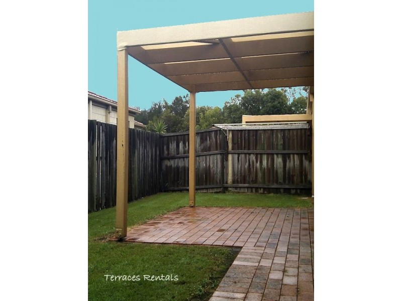 01/24 Amsonia Court,, Arundel QLD 4214