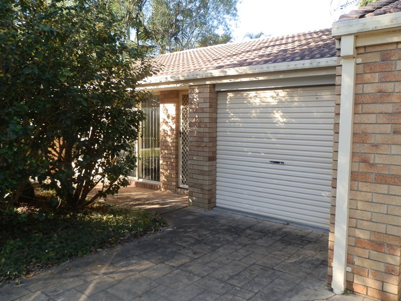 13 Birch Crt, Oxenford QLD 4210