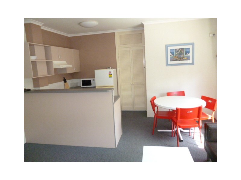 3 Whitmore Street, Taringa QLD 4068