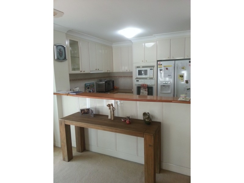 6/100 Cotlew St East, Southport QLD 4215