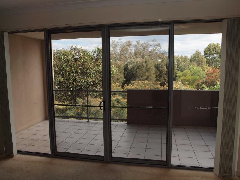 31/19 Carina Peak Drive, Varsity Lakes QLD 4227