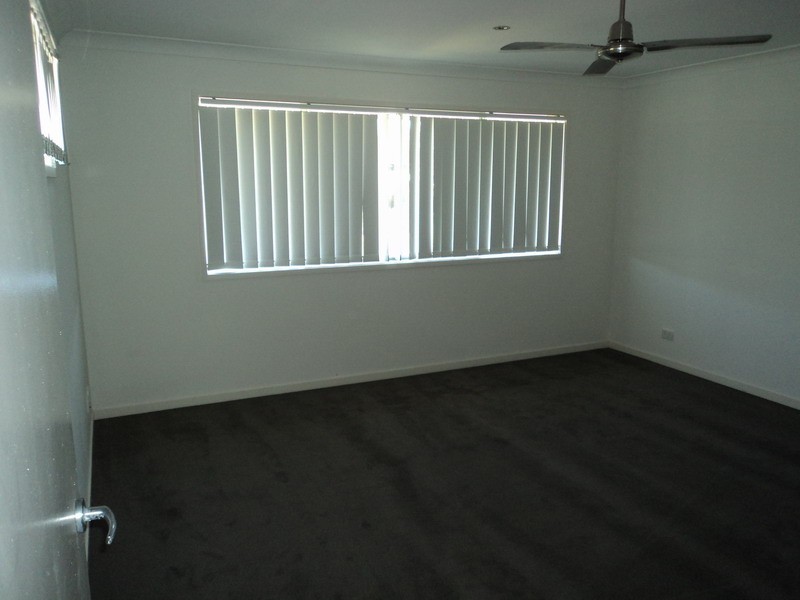 13 Marks Drive, Varsity Lakes QLD 4227