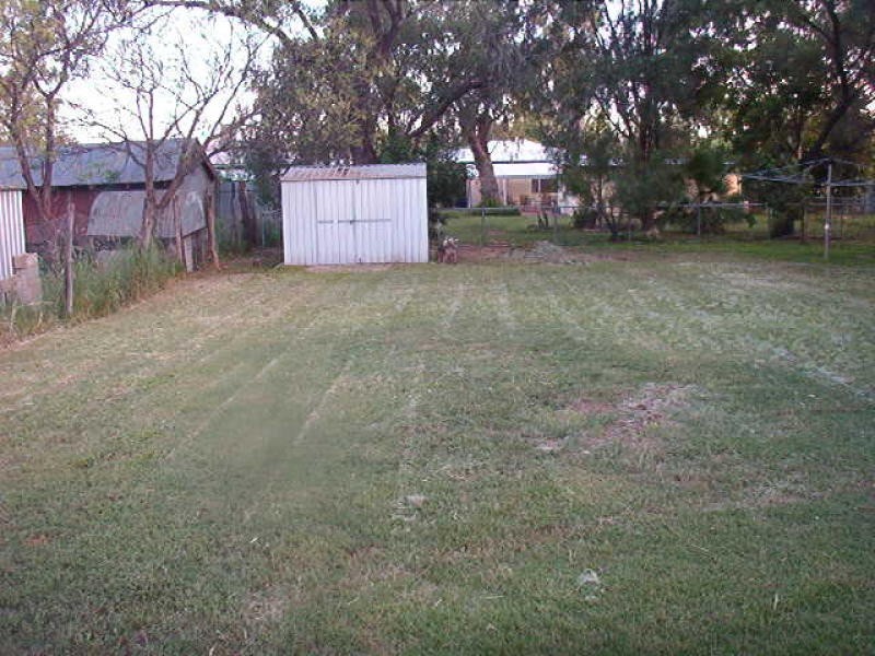 18 Watson Street, Charleville QLD 4470