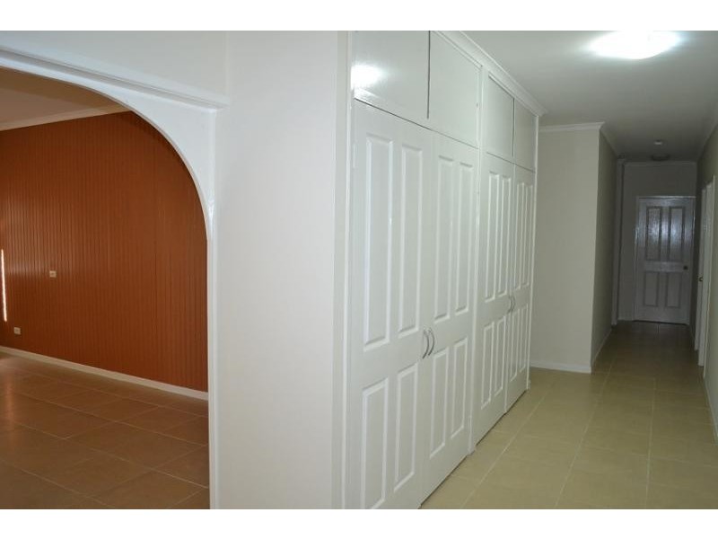 7 Beta Ave, Kingston QLD 4114