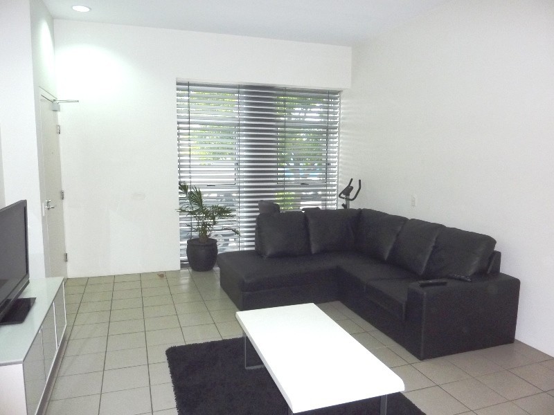 38 Skyring Terrace, Teneriffe QLD 4005