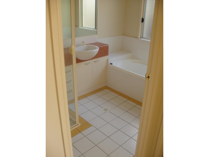 25/19 Yaun Street, Coomera QLD 4209