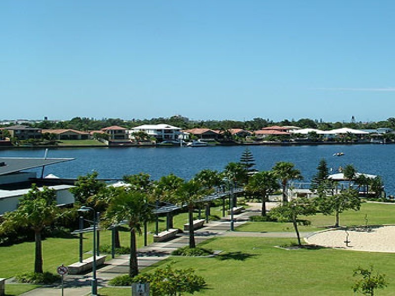 54/4 Grand Parade, Kawana Island QLD 4575