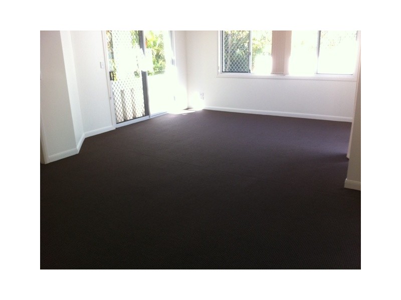 8/100 Cotlew St East, Southport QLD 4215