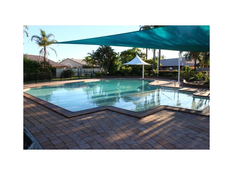 128 Benowa Road, Southport QLD 4215